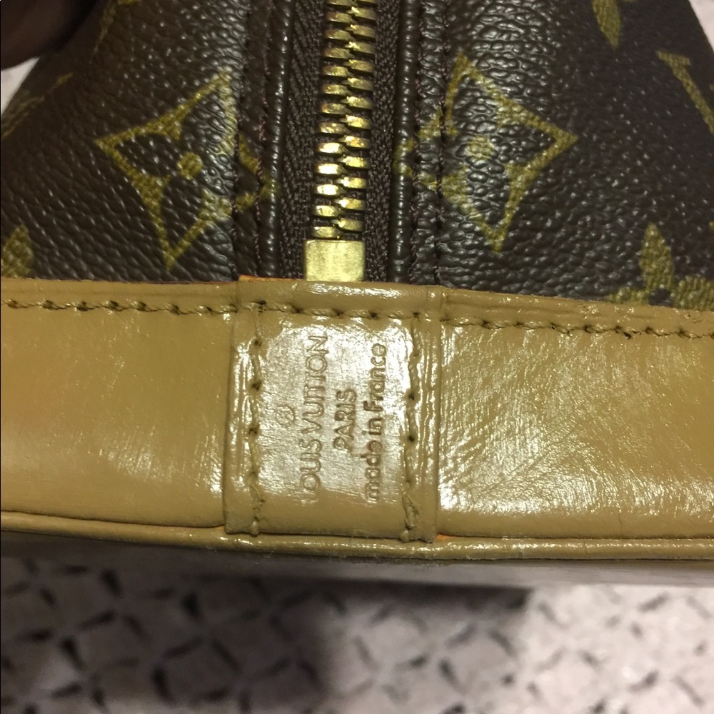 Louis Vuitton alma bag-SOLD! - Picture 5 of 8